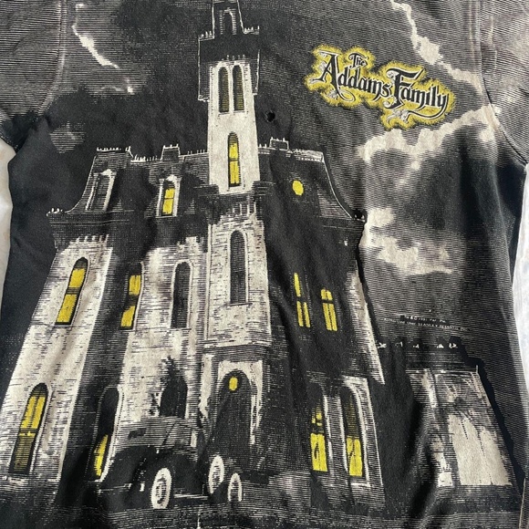 SPECIAL Addam's Family Home Vintage T-Shirt - 1991 Addams Family Mansion - Picture 4 of 6
